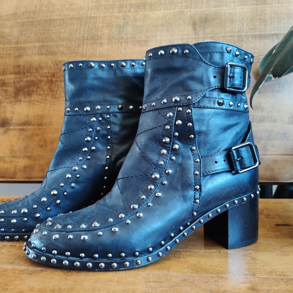 Laurence Dacade Black Leather Studded Booties 37